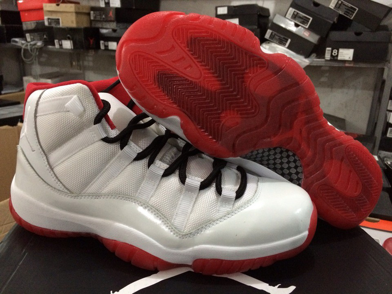 Air Jordan 11 Mens Shoes White/Red Online